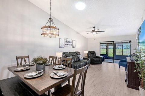 Condo in Bradenton, Florida, 2 bedrooms  № 2196985 - photo 6
