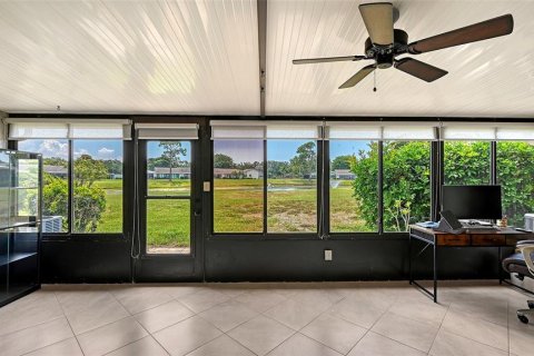 Condo in Bradenton, Florida, 2 bedrooms  № 2196985 - photo 23