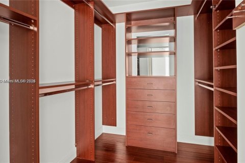 Condo in Miami, Florida, 2 bedrooms  № 1862403 - photo 13