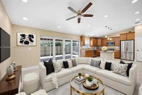 Купить виллу или дом в Хомстед, Флорида 3 спальни, 153.75м2, № 2022278 - фото 4