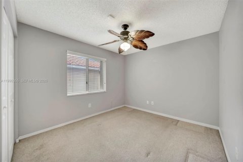 Купить виллу или дом в Дейви, Флорида 3 спальни, 145.39м2, № 2057644 - фото 28