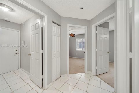 Купить виллу или дом в Дейви, Флорида 3 спальни, 145.39м2, № 2057644 - фото 26