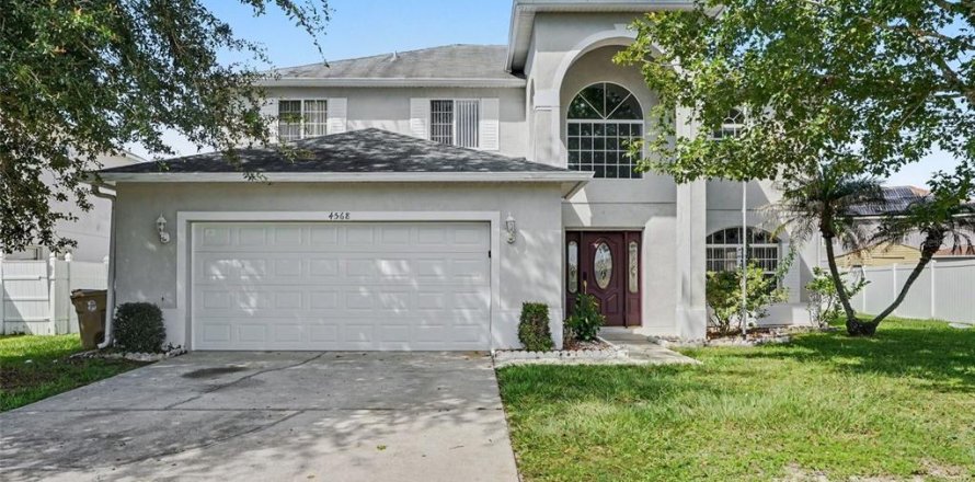 House in Kissimmee, Florida 4 bedrooms, 264.49 sq.m. № 2339658