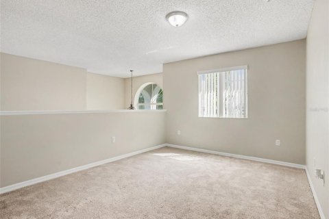 House in Kissimmee, Florida 4 bedrooms, 264.49 sq.m. № 2339658 - photo 19