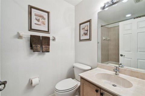 Townhouse in Tarpon Springs, Florida 3 bedrooms, 174.75 sq.m. № 1824596 - photo 9