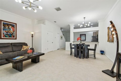 Townhouse in Tarpon Springs, Florida 3 bedrooms, 174.75 sq.m. № 1824596 - photo 24