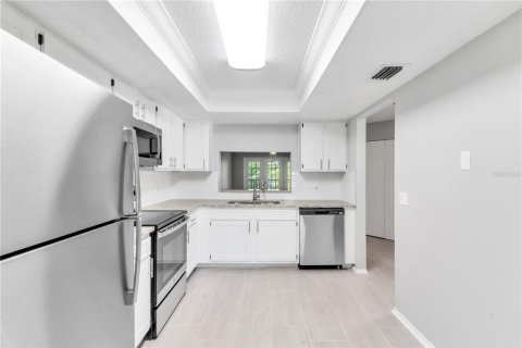 Condo in Englewood, Florida, 2 bedrooms  № 1139932 - photo 11