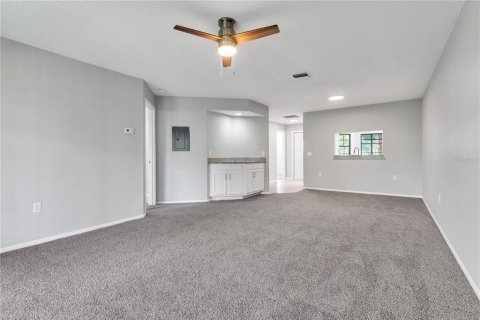 Condo in Englewood, Florida, 2 bedrooms  № 1139932 - photo 21