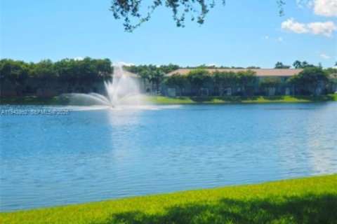 Condo in Homestead, Florida, 3 bedrooms  № 2000625 - photo 2