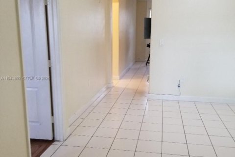 Condo in Homestead, Florida, 3 bedrooms  № 2000625 - photo 8