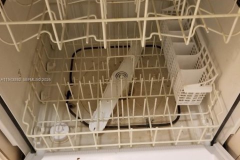 Condo in Homestead, Florida, 3 bedrooms  № 2000625 - photo 15