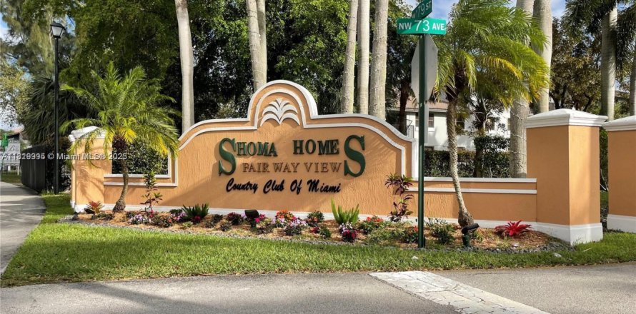 Condo in Hialeah, Florida, 2 bedrooms  № 1977740