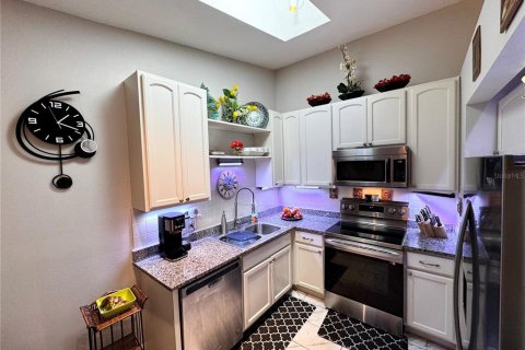 Casa en venta en Sarasota, Florida, 2 dormitorios, 86.4 m2 № 1577417 - foto 17