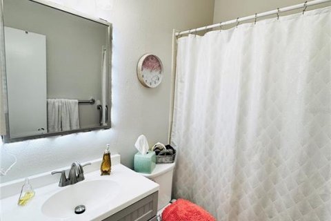 Casa en venta en Sarasota, Florida, 2 dormitorios, 86.4 m2 № 1577417 - foto 29