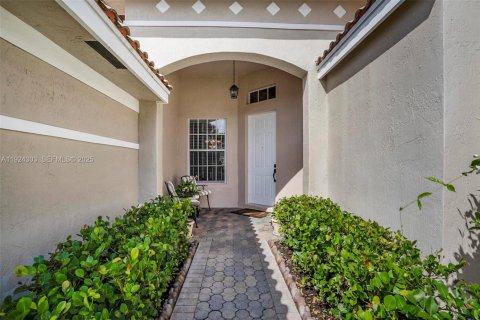 Casa en venta en Boynton Beach, Florida, 2 dormitorios, 213.58 m2 № 1982465 - foto 3