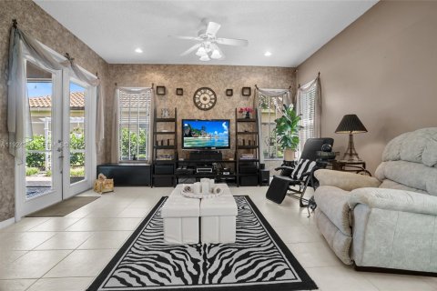 Casa en venta en Boynton Beach, Florida, 2 dormitorios, 213.58 m2 № 1982465 - foto 9