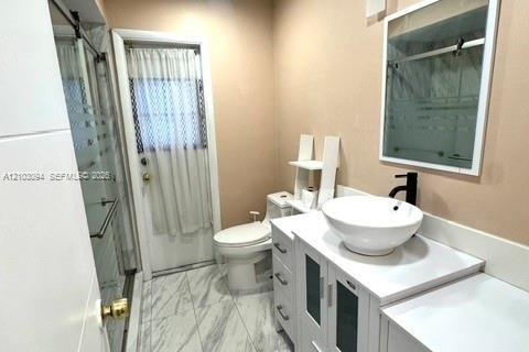 Villa ou maison à louer à Sunrise, Floride: 4 chambres, 168.99 m2 № 2407821 - photo 16