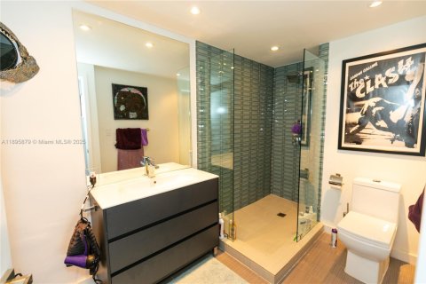 Снять в аренду кондоминиум в Майами, Флорида 2 спальни, 152.36м2, № 1950254 - фото 10
