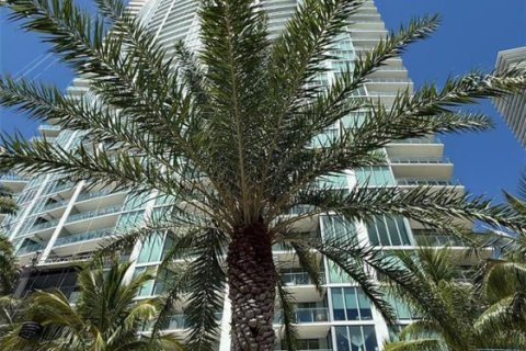 Copropriété à louer à Miami, Floride: 2 chambres, 113.62 m2 № 1878994 - photo 16