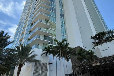 Copropriété à louer à Miami, Floride: 2 chambres, 113.62 m2 № 1878994 - photo 15