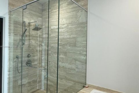 Copropriété à louer à Miami, Floride: 2 chambres, 113.62 m2 № 1878994 - photo 24