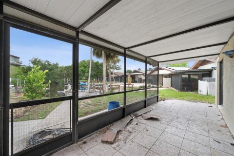 House in Homosassa, Florida 2 bedrooms, 127.93 sq.m. № 1777474 - photo 26