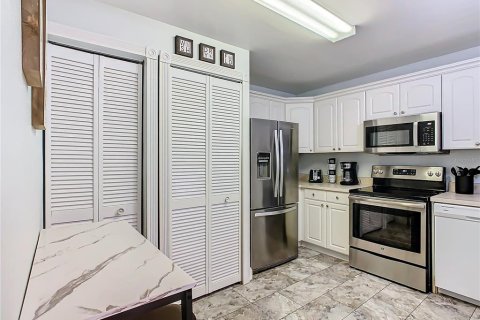 Condo in Kissimmee, Florida, 3 bedrooms  № 1754840 - photo 8
