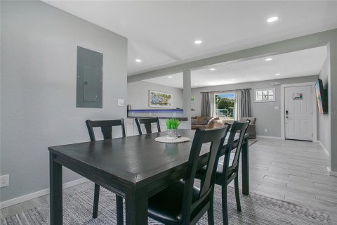 Casa en venta en Cocoa Beach, Florida, 3 dormitorios, 102.56 m2 № 1853445 - foto 15