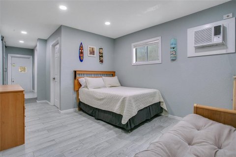 Casa en venta en Cocoa Beach, Florida, 3 dormitorios, 102.56 m2 № 1853445 - foto 7