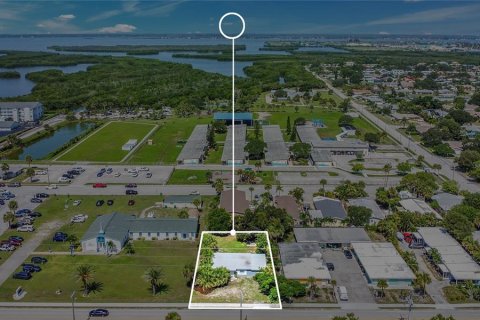 Casa en venta en Cocoa Beach, Florida, 3 dormitorios, 102.56 m2 № 1853445 - foto 19