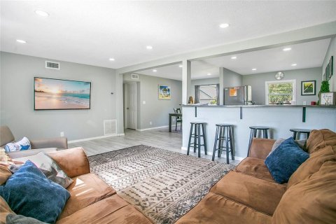 Casa en venta en Cocoa Beach, Florida, 3 dormitorios, 102.56 m2 № 1853445 - foto 14