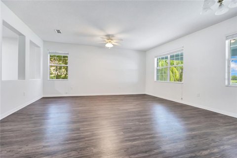 House in Apollo Beach, Florida 4 bedrooms, 339.37 sq.m. № 2208623 - photo 6