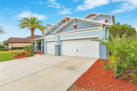 House in Apollo Beach, Florida 4 bedrooms, 339.37 sq.m. № 2208623 - photo 2