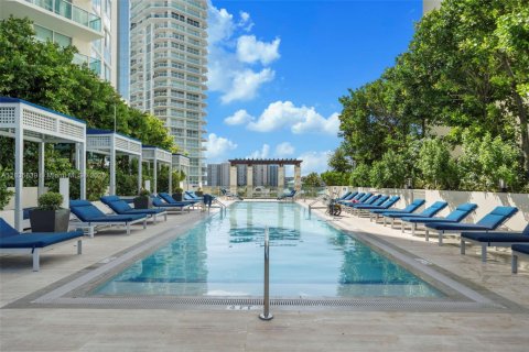 Copropriété à vendre à Sunny Isles Beach, Floride: 3 chambres, 134.43 m2 № 1818372 - photo 28