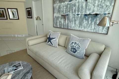 Copropriété à vendre à Sunny Isles Beach, Floride: 3 chambres, 134.43 m2 № 1818372 - photo 10