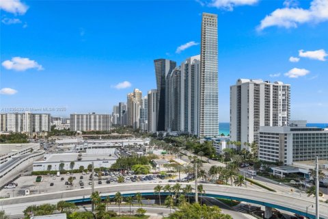 Copropriété à vendre à Sunny Isles Beach, Floride: 3 chambres, 134.43 m2 № 1818372 - photo 26