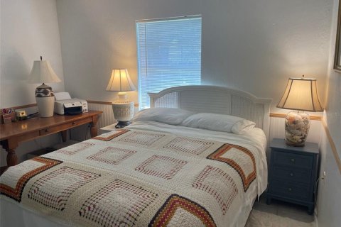 House in Flagler Beach, Florida 2 bedrooms, 94.39 sq.m. № 2389468 - photo 27