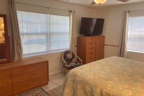 House in Flagler Beach, Florida 2 bedrooms, 94.39 sq.m. № 2389468 - photo 24
