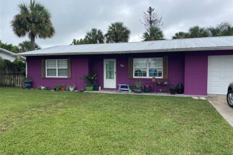 House in Flagler Beach, Florida 2 bedrooms, 94.39 sq.m. № 2389468