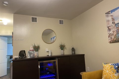 Квартира в Майами-Бич, Флорида 1 спальня, 40.51м2 № 2024551