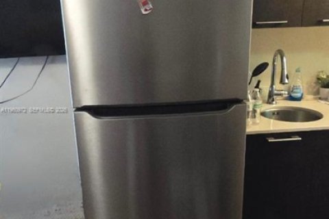 Снять в аренду квартиру в Майами-Бич, Флорида 1 спальня, 40.51м2, № 2024551 - фото 7