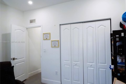 Adosado en venta en Cutler Bay, Florida, 3 dormitorios, 139.73 m2 № 2028897 - foto 27