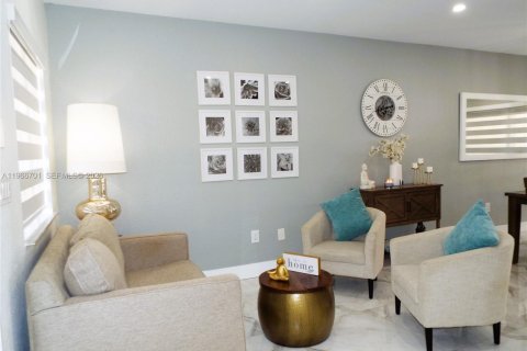 Adosado en venta en Cutler Bay, Florida, 3 dormitorios, 139.73 m2 № 2028897 - foto 7