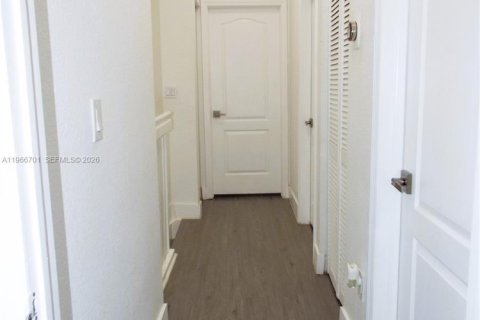 Adosado en venta en Cutler Bay, Florida, 3 dormitorios, 139.73 m2 № 2028897 - foto 23