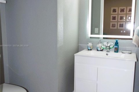 Adosado en venta en Cutler Bay, Florida, 3 dormitorios, 139.73 m2 № 2028897 - foto 18