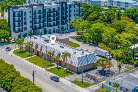 Commercial property in Palmetto Bay, Florida № 2076776