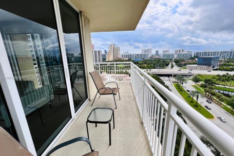 Condo in Aventura, Florida, 2 bedrooms  № 2076616