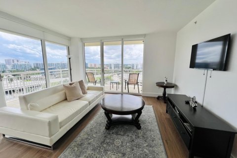 Condo in Aventura, Florida, 2 bedrooms № 2076616 - photo 5