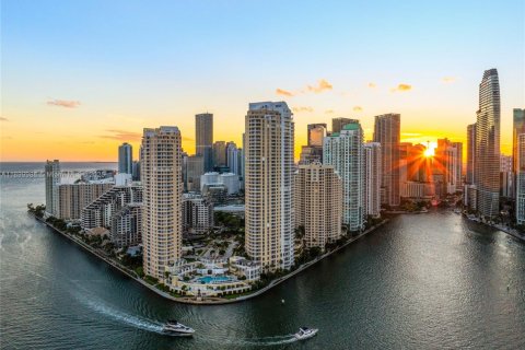 Condo in Miami, Florida, 4 bedrooms  № 1953389 - photo 6