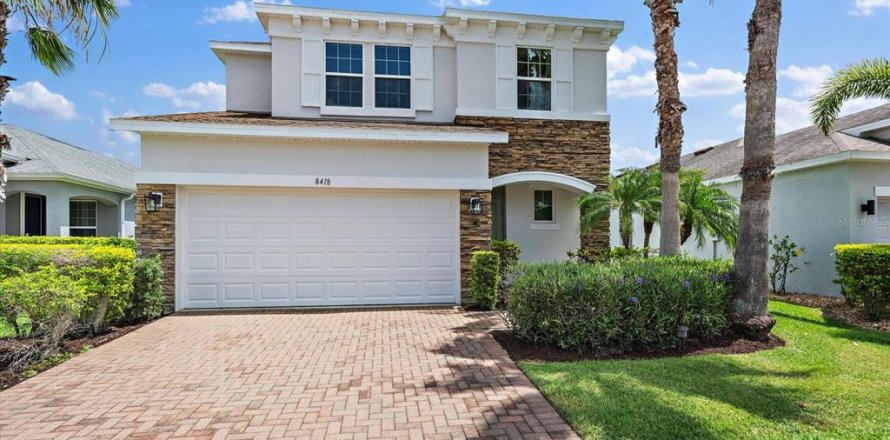 House in Sarasota, Florida 4 bedrooms, 198.72 sq.m. № 2221378